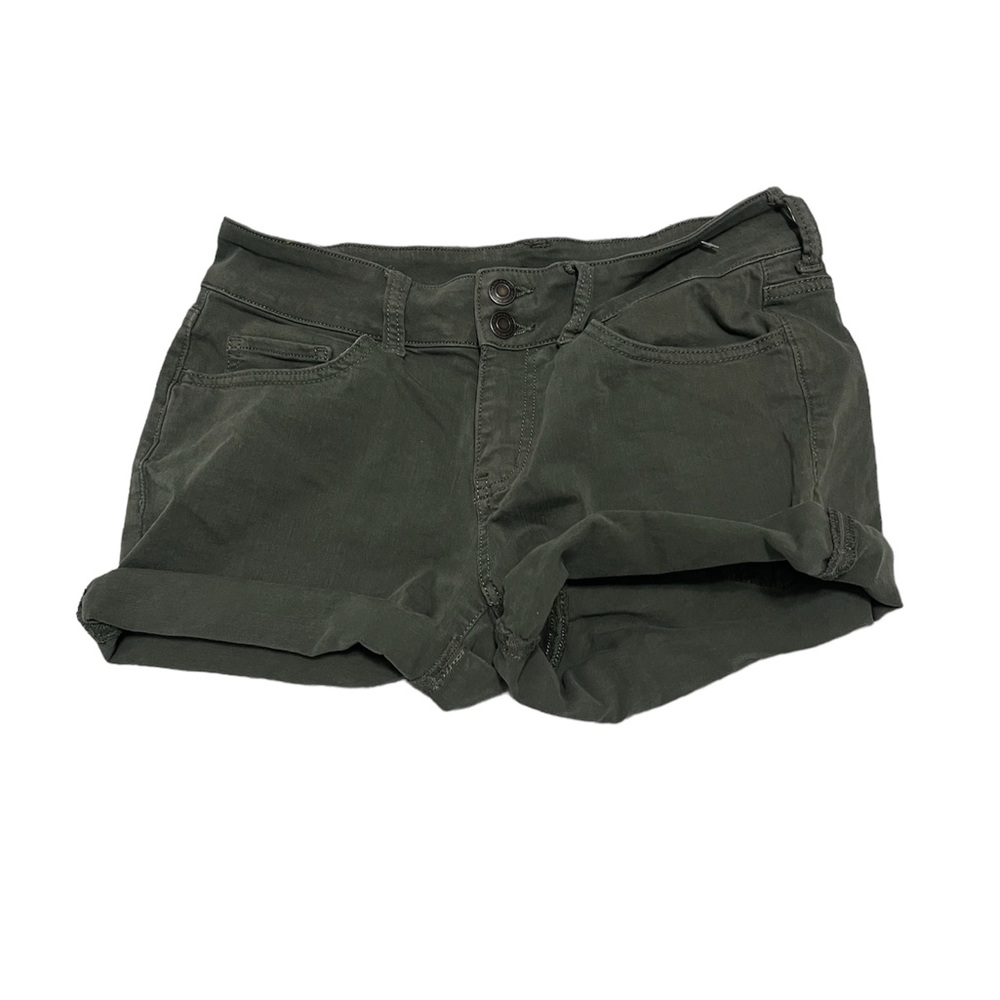 Sol Favorite midi low rise shorts 🎀